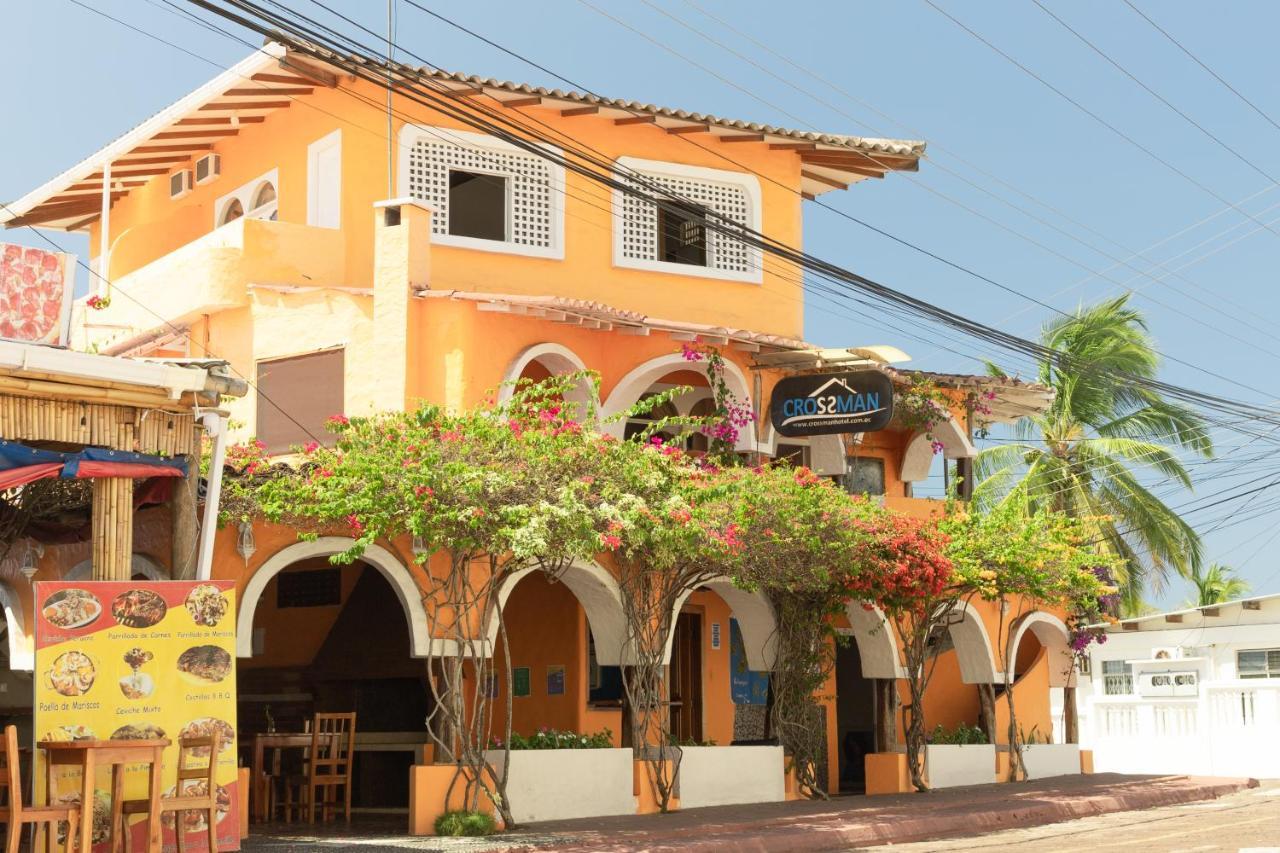 Hotel Crossman Puerto Ayora  Dış mekan fotoğraf